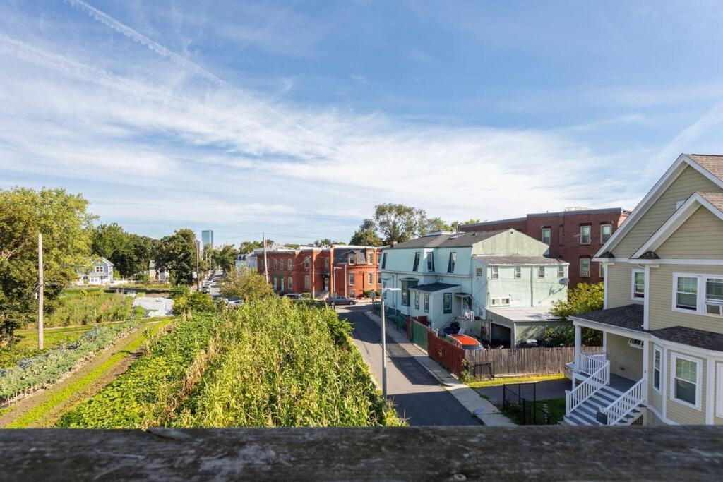 New! Boston Condo Near Mbta, 3Mi To Fenway ! Exterior foto